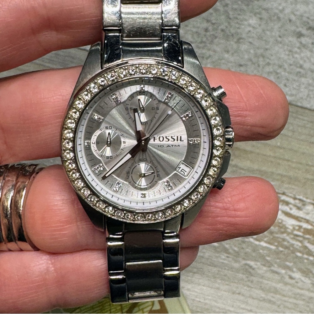 Fossil Decker ES2681 Women Silver Stainless Steel Analog Dial Quartz Watch JK755